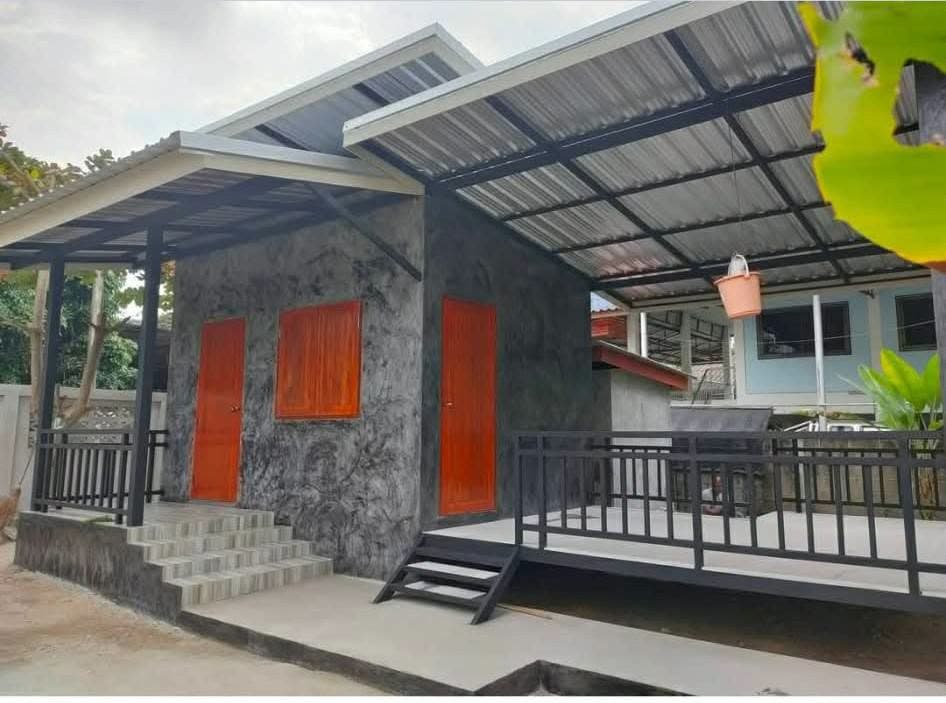 ขายบ้านสวนพร้อมที่ดิน ใกล้โรงพยาบาลสันป่าตอง 198 ตร.ว. 2